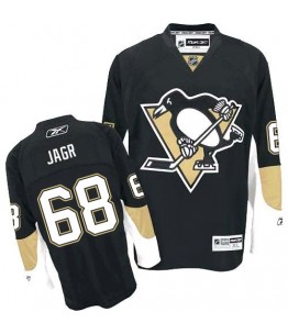 Pittsburgh Penguins - Jaromir Jagr Premier Black NHL Jersey :: FansMania
